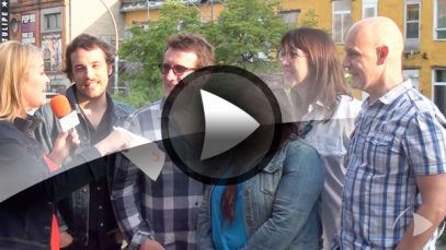 vitamine-c-en-visite-a-montreal-avait-rendez-vous-avec-les-comediens-de-la-piece-histoire-de-fous